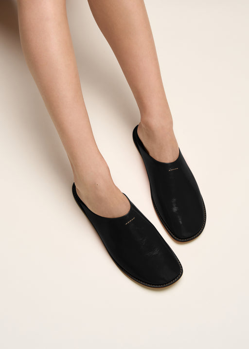 ZAY | Crackle Leather